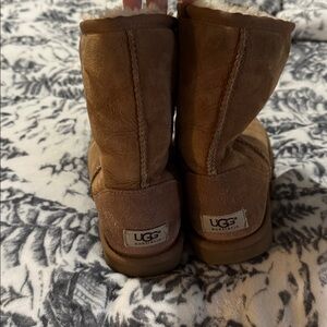 UGG Classic Short Boots